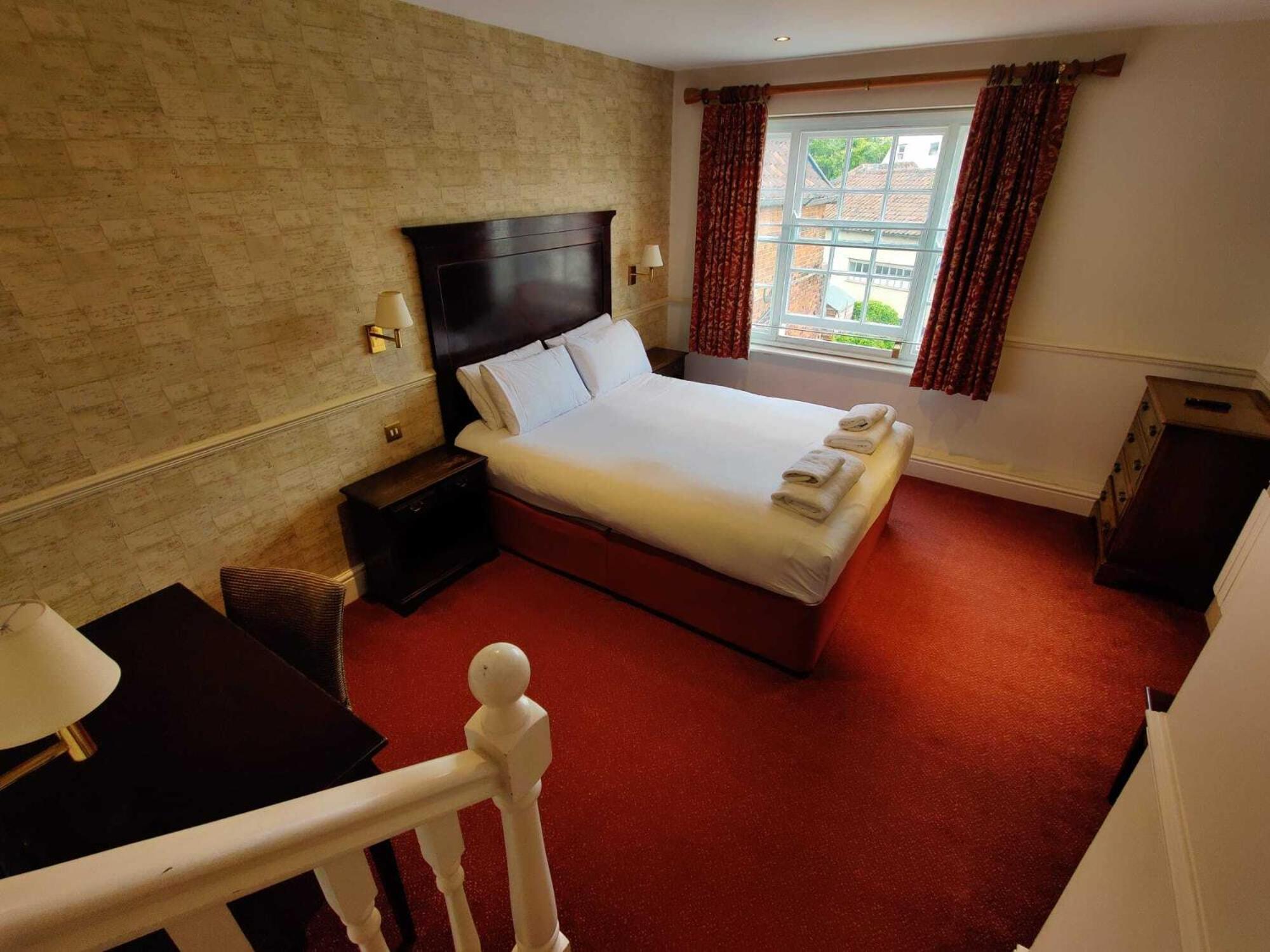 The Crown Hotel Framlingham Bilik gambar