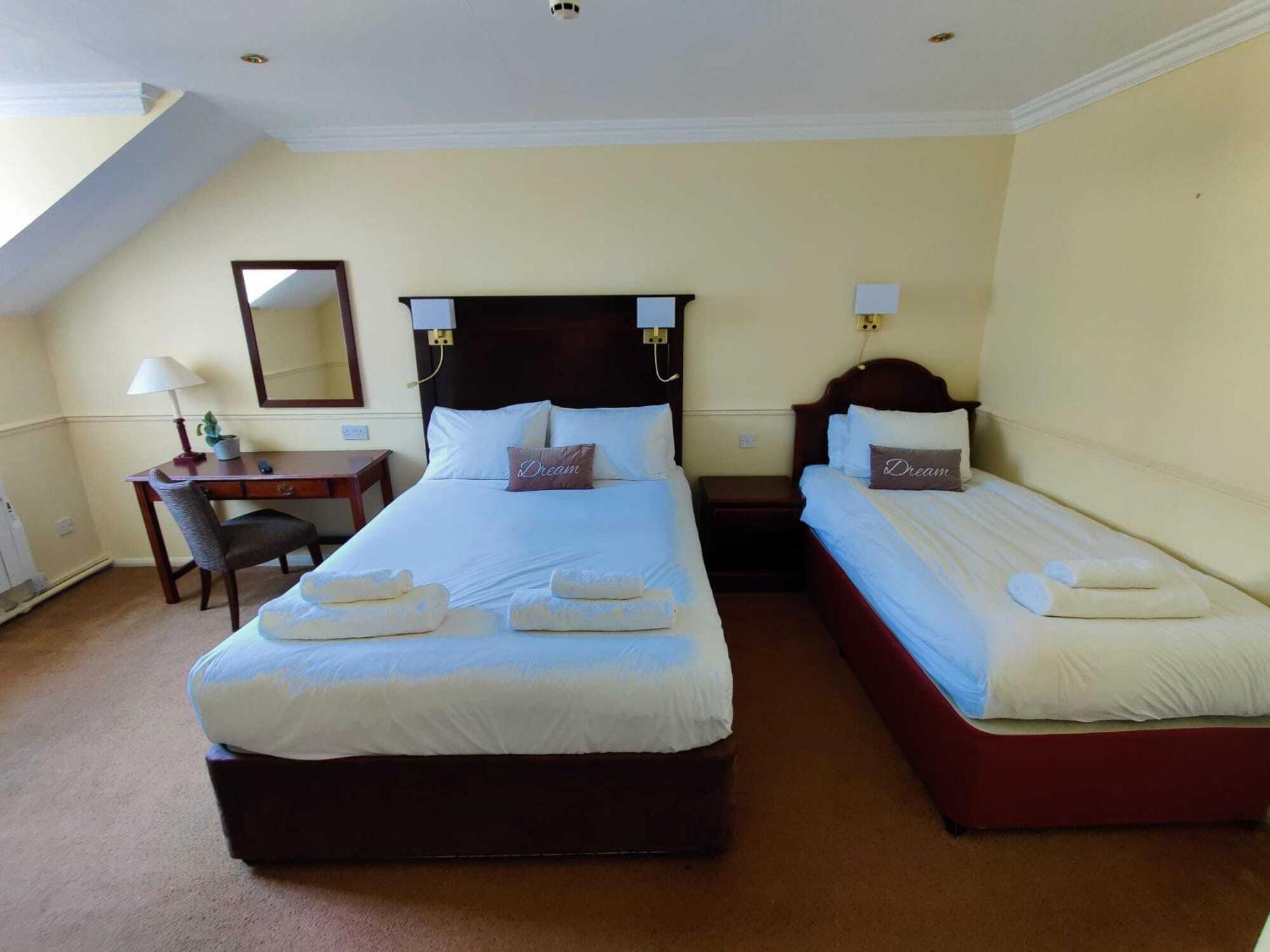 The Crown Hotel Framlingham Bilik gambar